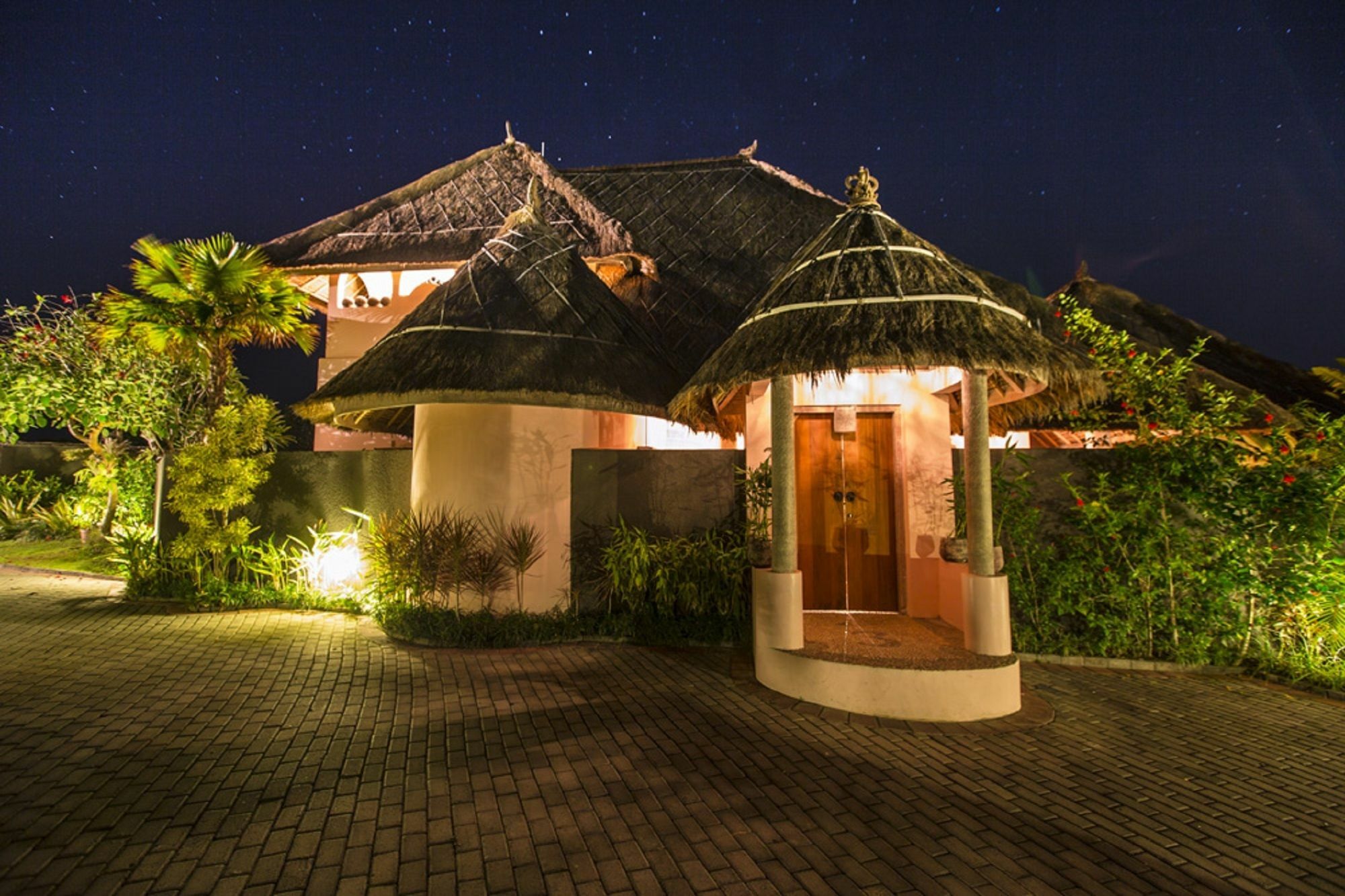 Hacienda Bali Villa Kuta  Exterior photo